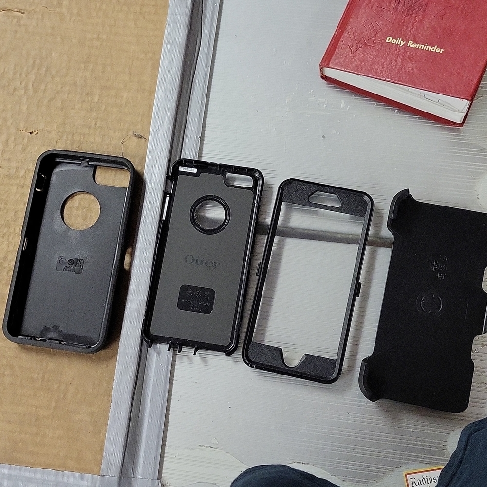 Apple otter box